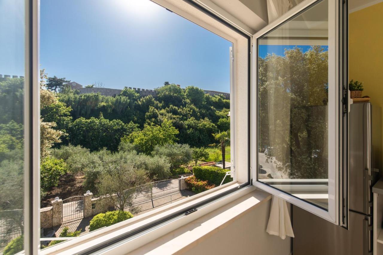 Apartment Portapisana Just 50M From The Beach Veglia Exterior foto