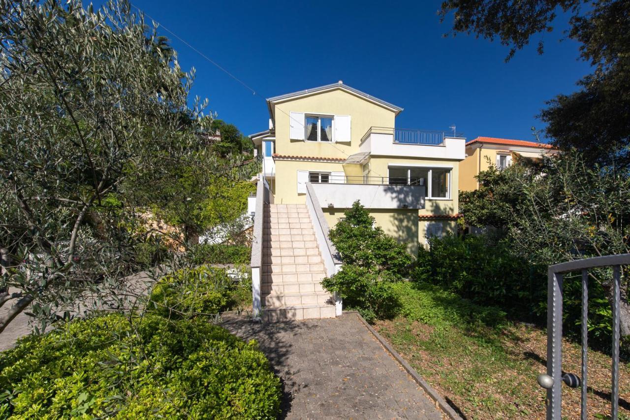 Apartment Portapisana Just 50M From The Beach Veglia Exterior foto